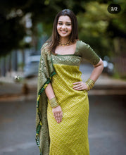 Load image into Gallery viewer, Mehendi Green and dark green Chex Semi Georgette sarees
