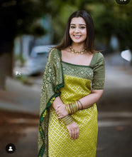 Load image into Gallery viewer, Mehendi Green and dark green Chex Semi Georgette sarees
