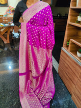 Load image into Gallery viewer, Purple Desinger Soft Georgette Star sarees
