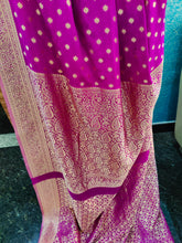 Load image into Gallery viewer, Purple Desinger Soft Georgette Star sarees
