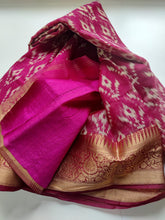 Load image into Gallery viewer, Marron Ikkat Print Kanchi Organza saree
