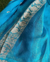 Load image into Gallery viewer, Pink Pure Khaddi Chiffon sarees
