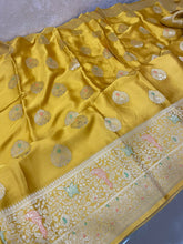 Load image into Gallery viewer, Masturd Yellow Meenakri Banarasi satin sarees
