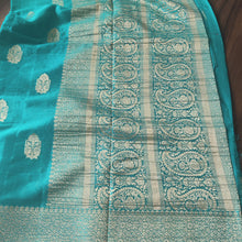 Load image into Gallery viewer, Sea Green Designer Crepe Georgette Buttas sarees
