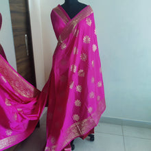 Load image into Gallery viewer, Pink soft silk sarees
